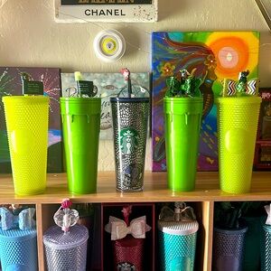 Brand New Starbucks Glow in the Dark 24 oz Cold Cup - Green
